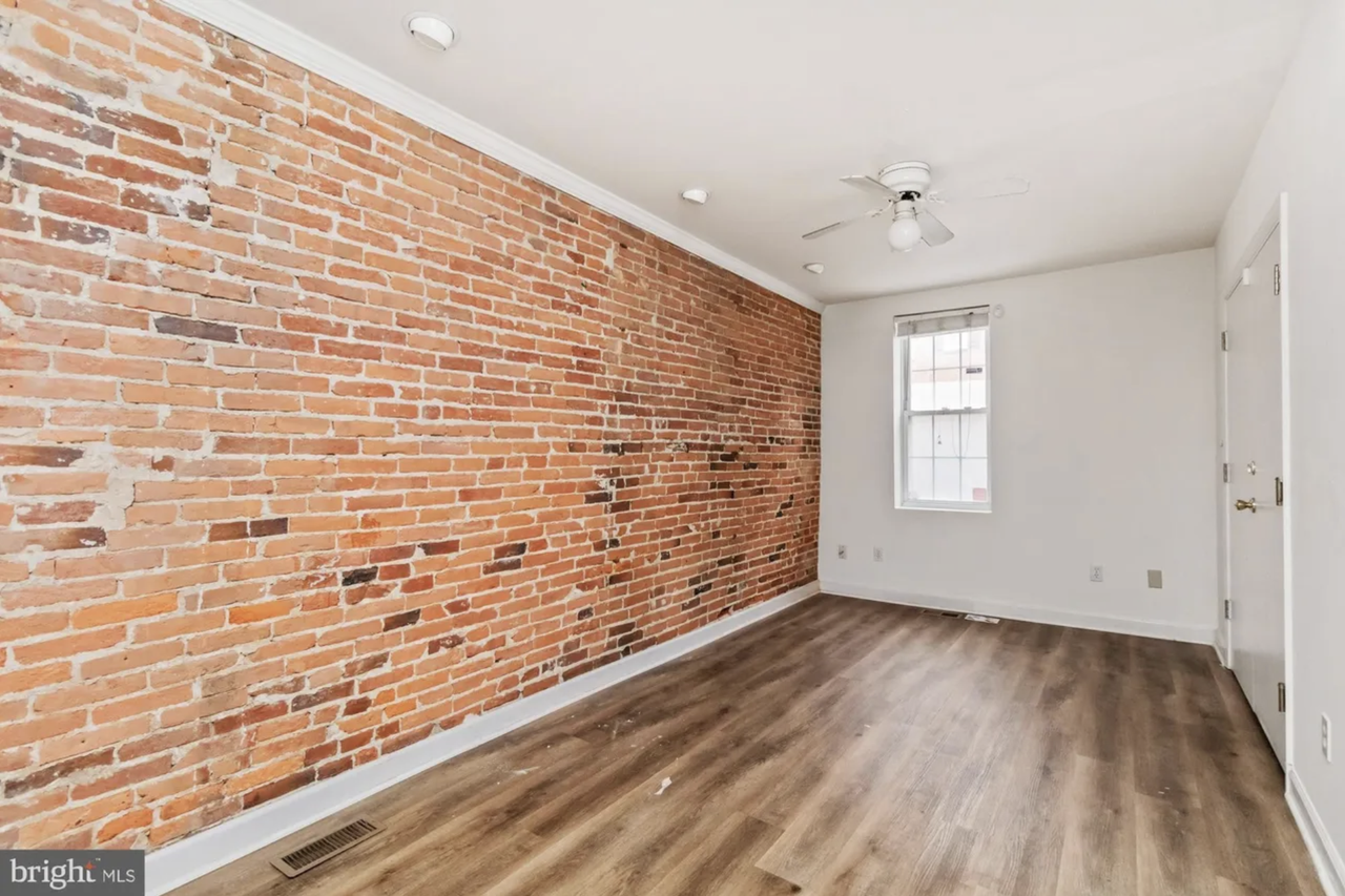 1122 William St #A - Photo 2 of 27