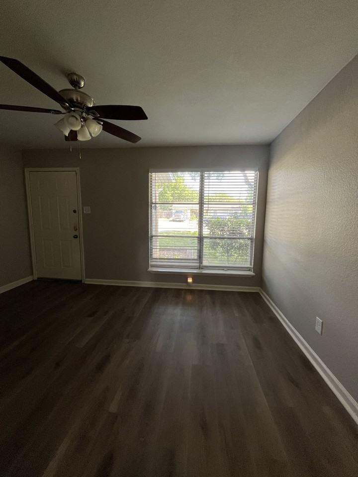 8328 Campanella Dr #1