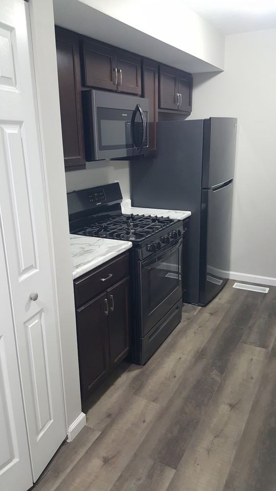 Evergreen Ridge1224 Penn Ave, 1 - Photo 2 of 15