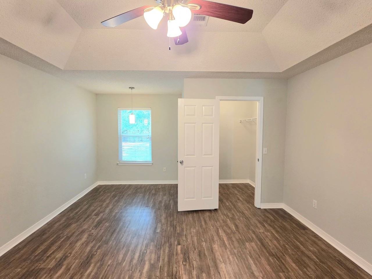 6607 Woodbury Forest Dr - Photo 7 of 18
