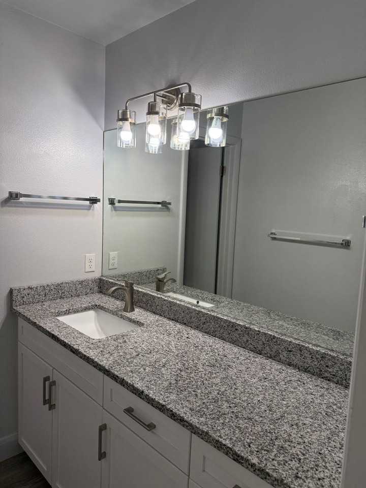 36 W 250 N - Photo 5 of 22