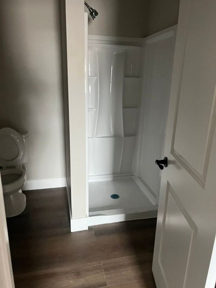 403 Mcfarland St #201 - Photo 4 of 6