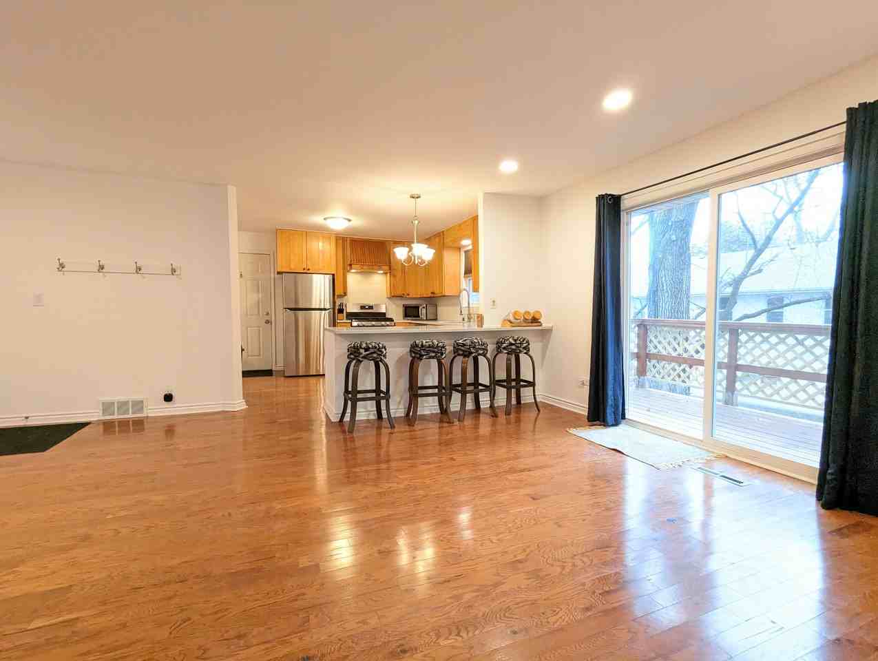28 Glen Ave #1 - Photo 4 of 15