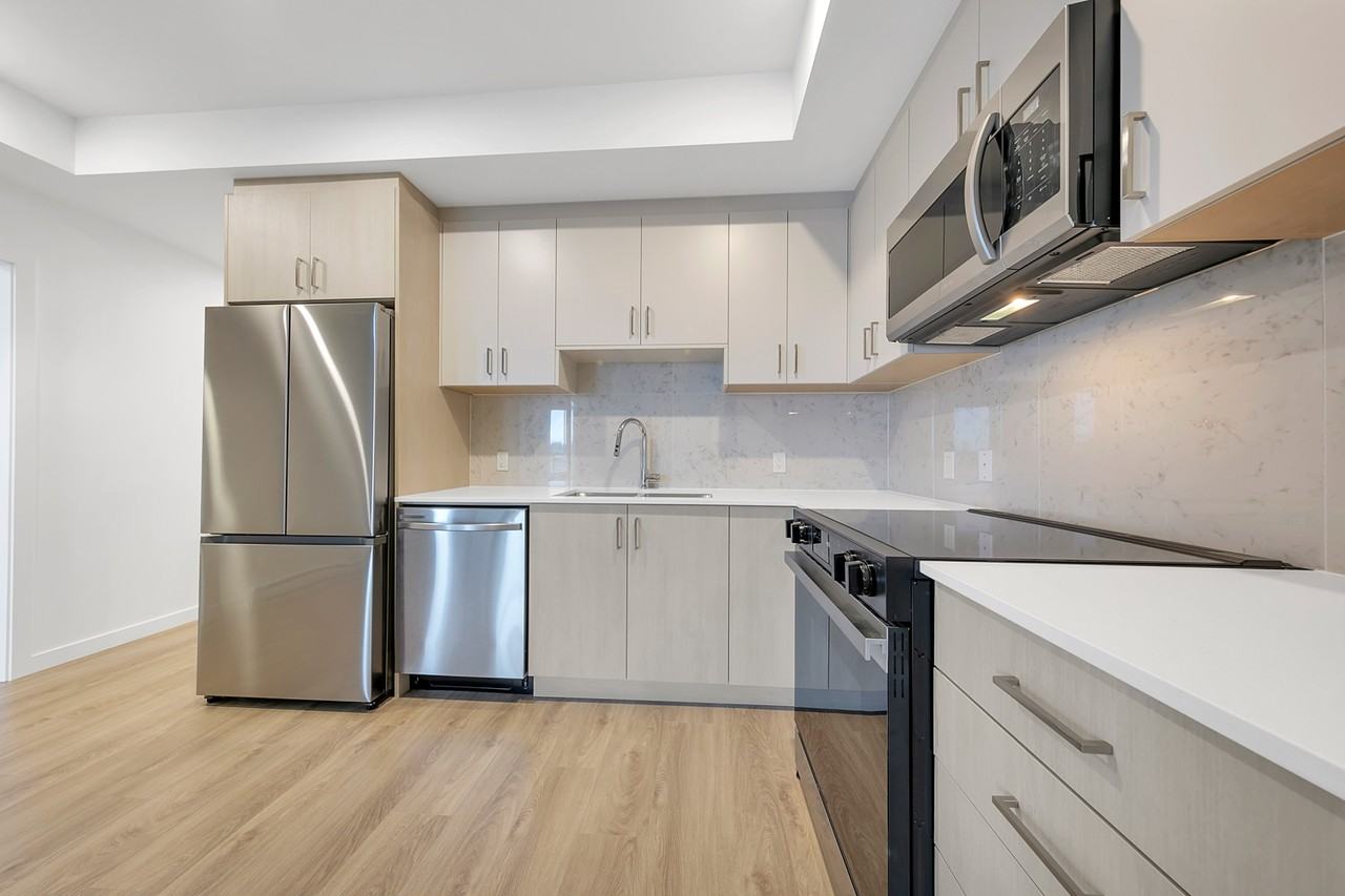 13858 108 Avenue #D179 - Photo 3 of 20