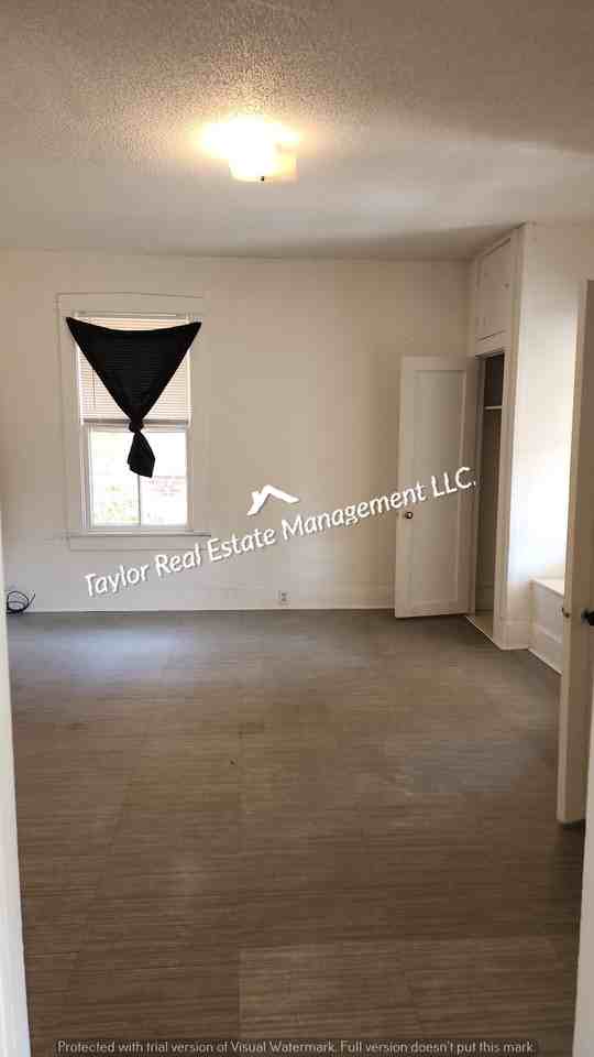 728 Kendrick St #1 - Photo 6 of 15