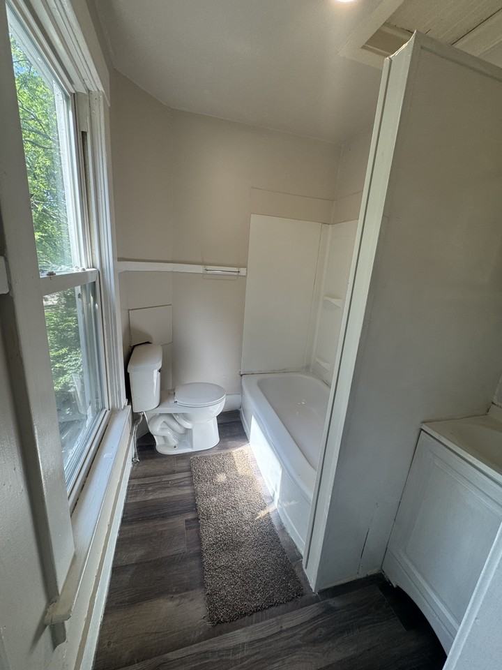 908 Sw Macvicar Ave #3 - Photo 6 of 6