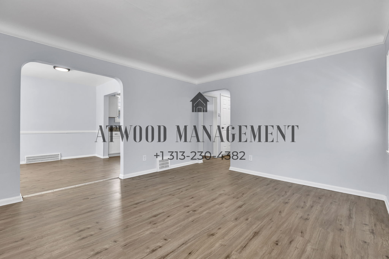 13669 Pfent St - Photo 3 of 17