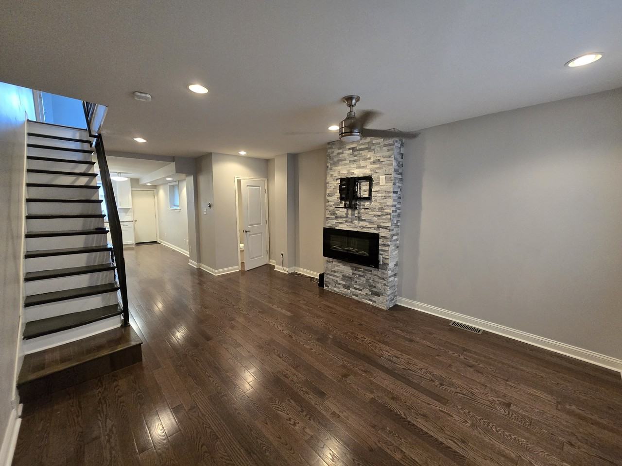 2432 S Hutchinson St #1 - Photo 5 of 29