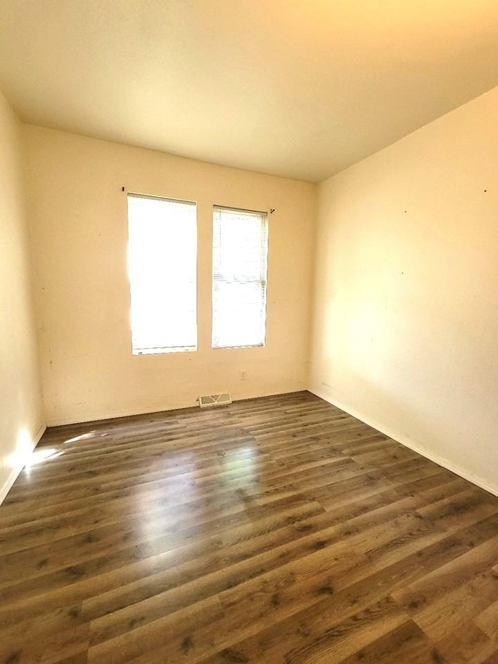 1702 N 3rd St #1 - Photo 5 of 7