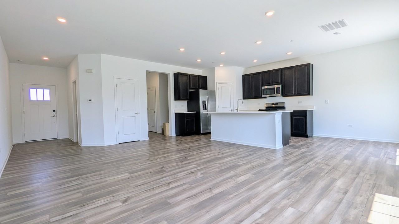 809 Lindsay Ln #1 - Photo 3 of 20