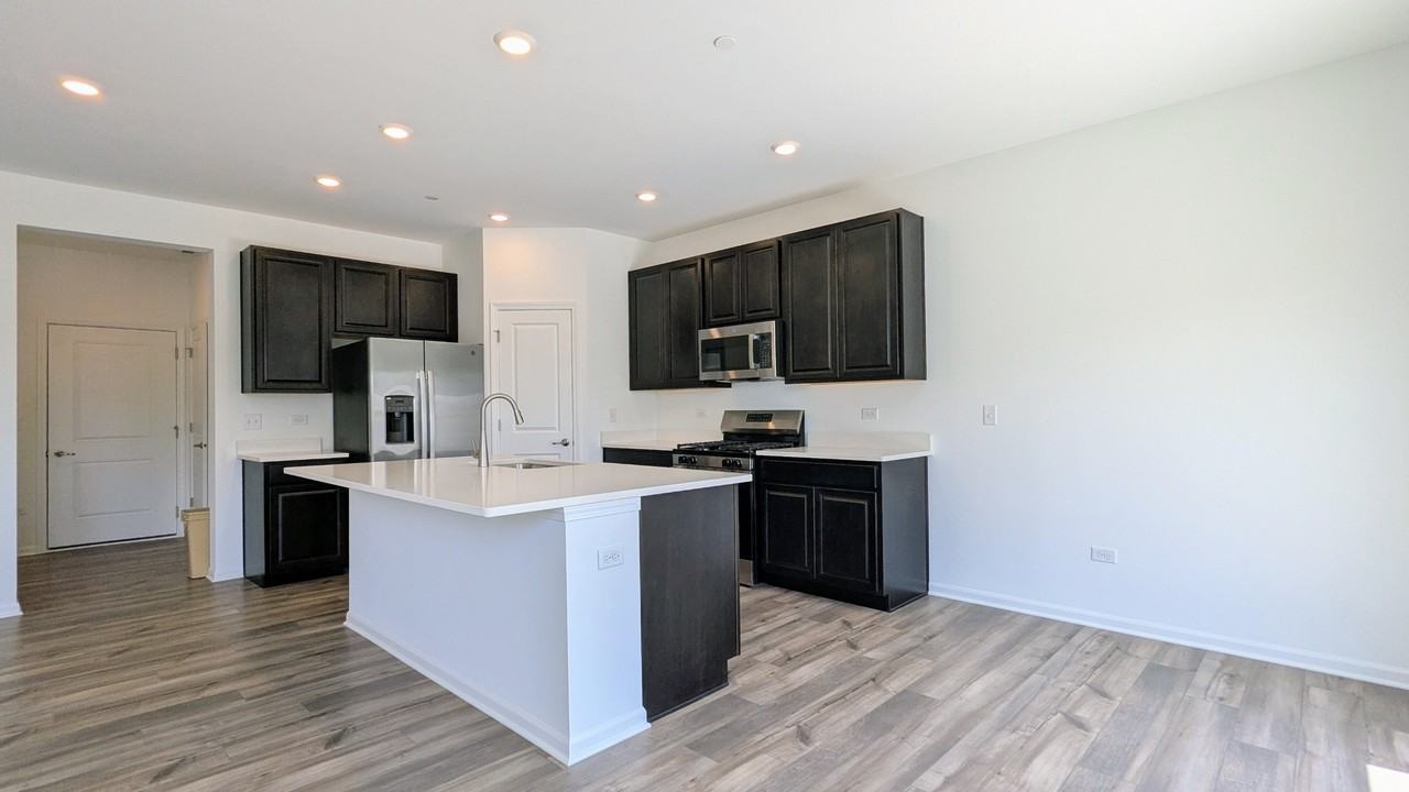 809 Lindsay Ln #1 - Photo 4 of 20