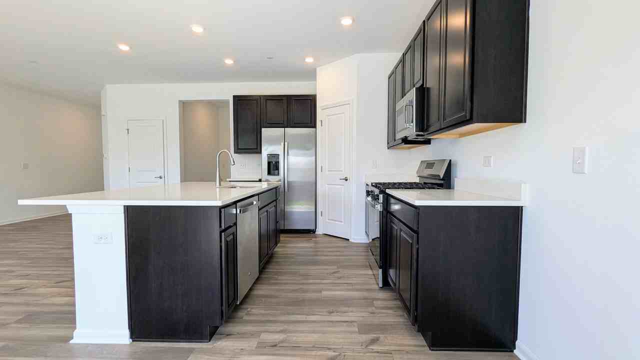809 Lindsay Ln #1 - Photo 5 of 20
