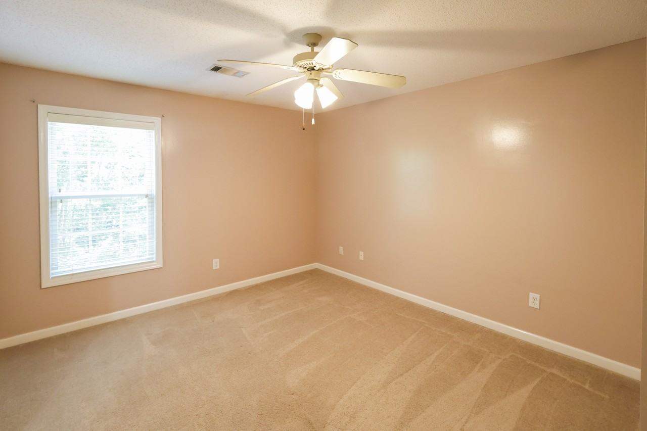 1432 S Donahue Dr #B - Photo 7 of 9