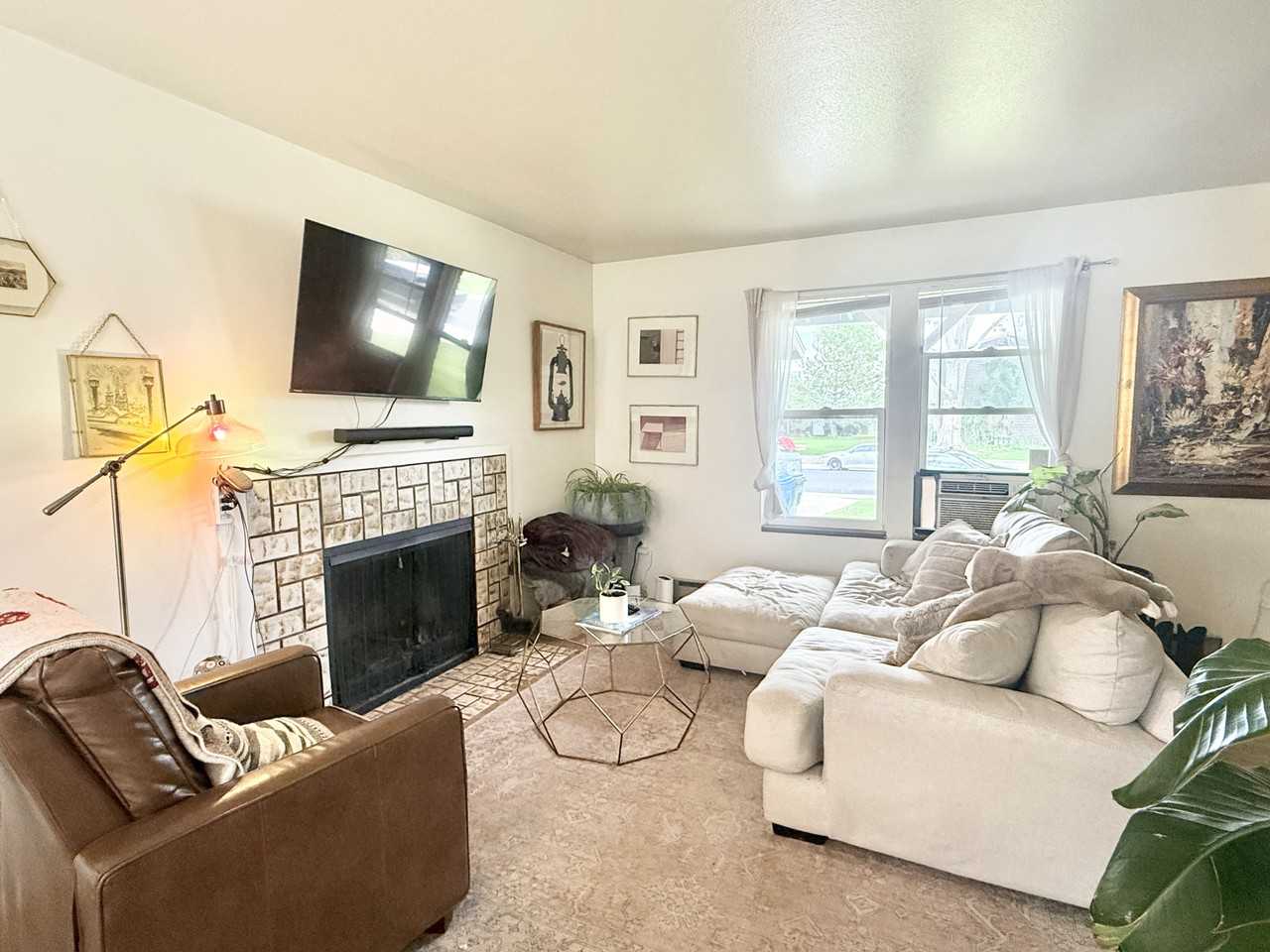 3107 Azalea Dr #3107 - Photo 3 of 15