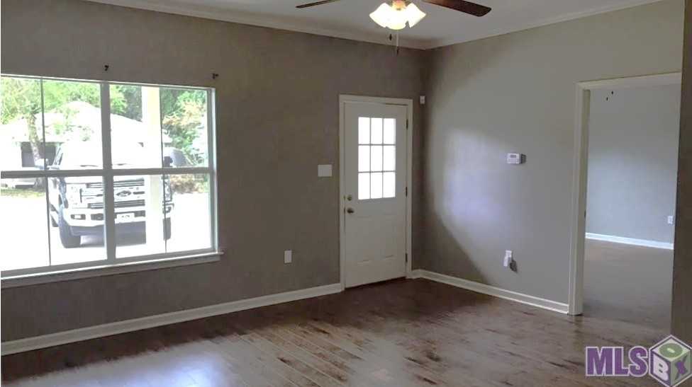 116 Easterly St #1 - Photo 6 of 10