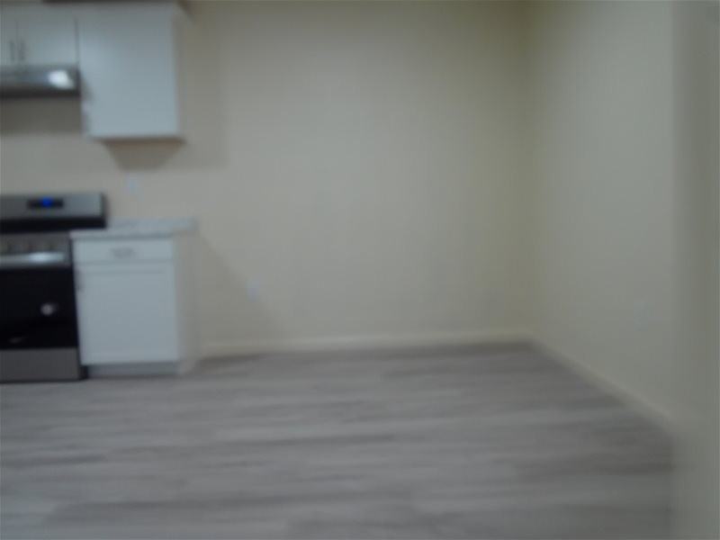 1852 Hile Ave #1852 - Photo 3 of 17