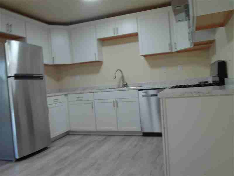 1852 Hile Ave #1852 - Photo 4 of 17