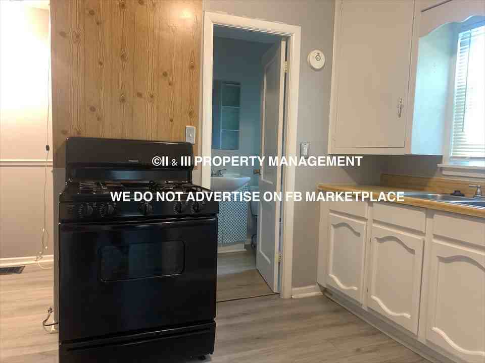 12141 W 55th St #4 - Photo 5 of 11