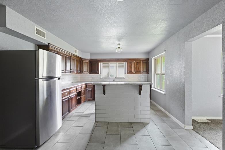 1707 S Broadway Blvd #1 - Photo 4 of 10