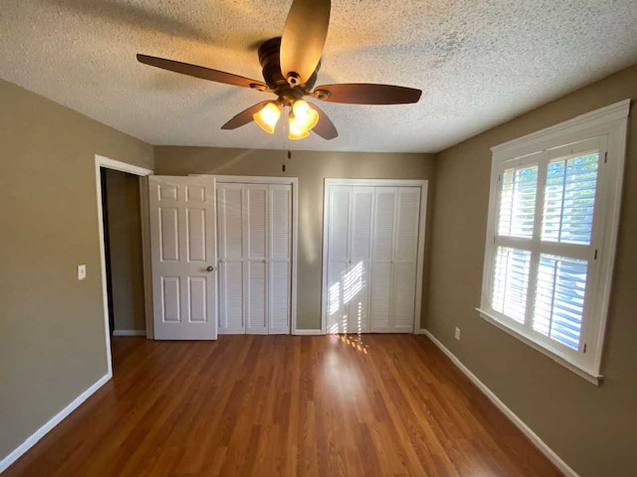 3700 Bush River Rd - Photo 6 of 10