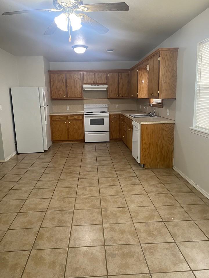 710 Choctaw Street #1 - Photo 2 of 19