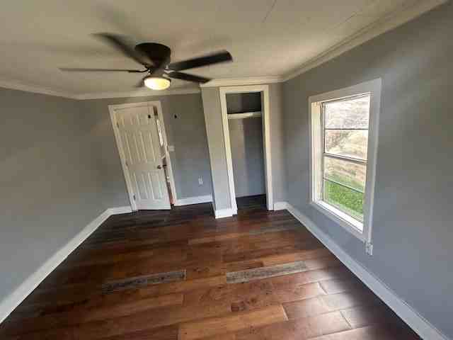 105 N Carver St #1 - Photo 3 of 20