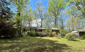 406 Hickory Dr - Photo 1 of 1