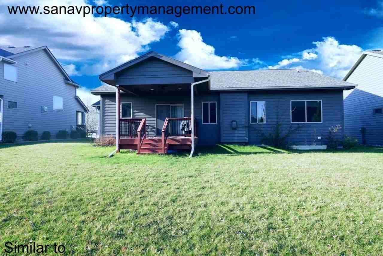 14820 Horton Ave - Photo 2 of 22