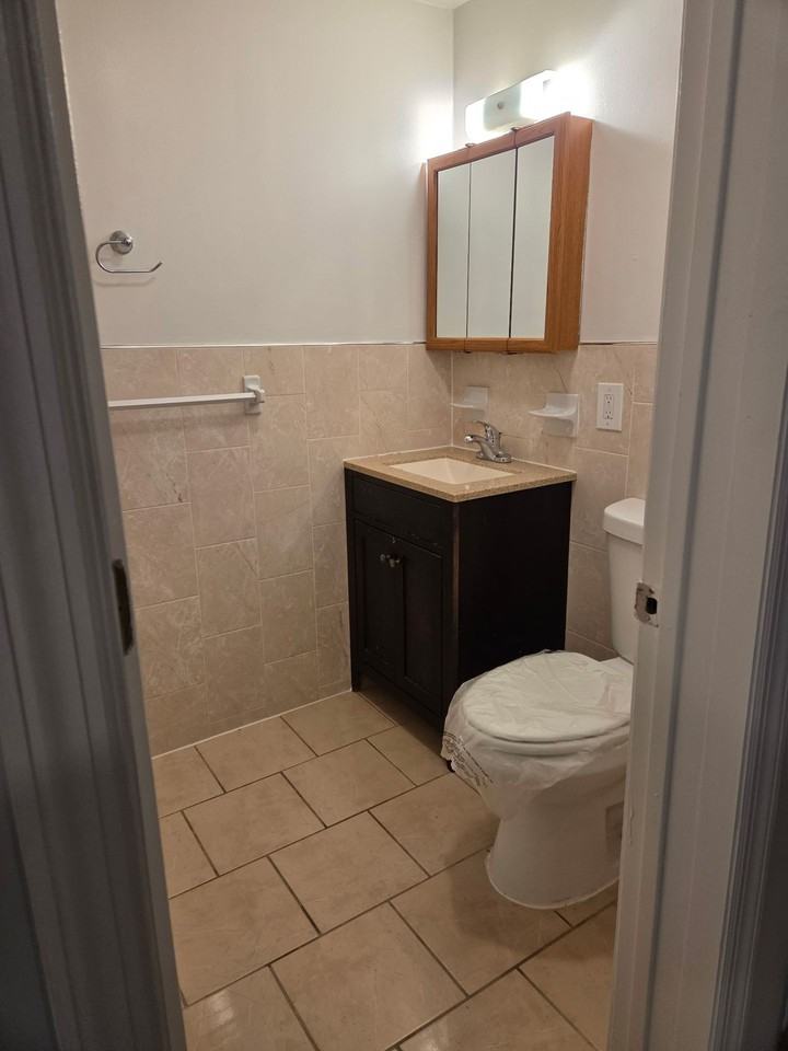 9-61 Long Street - Photo 3 of 6