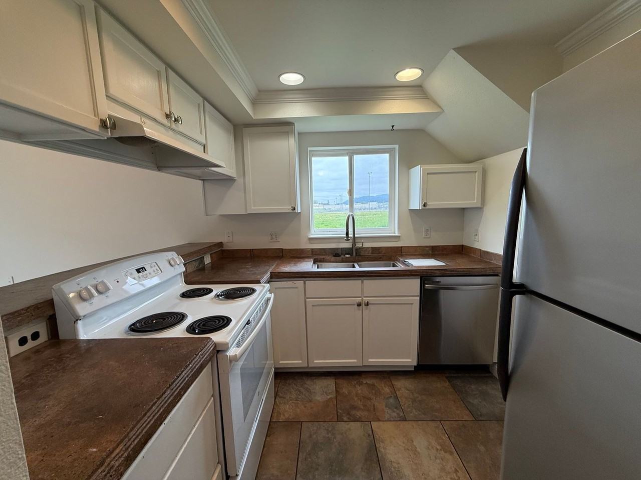 16881 167th Ave Se - Photo 7 of 25