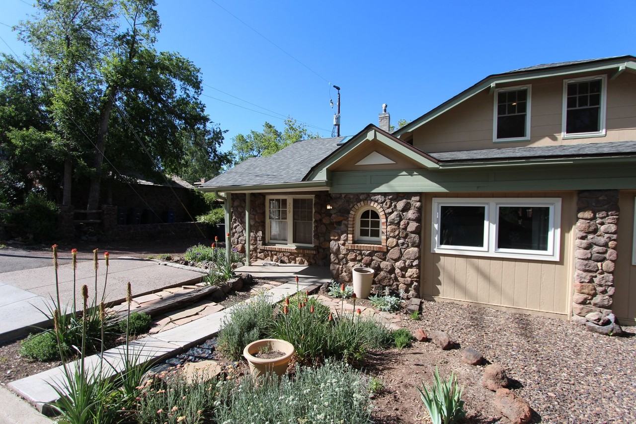 209 E Dale Ave - Photo 6 of 26
