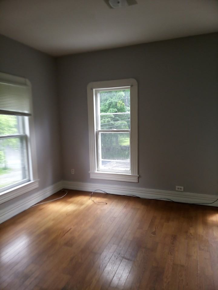 299 S Main St #3 - Photo 4 of 5