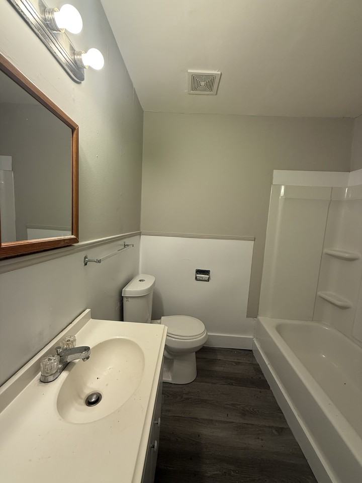 229 Oregon St #1 - Photo 5 of 7