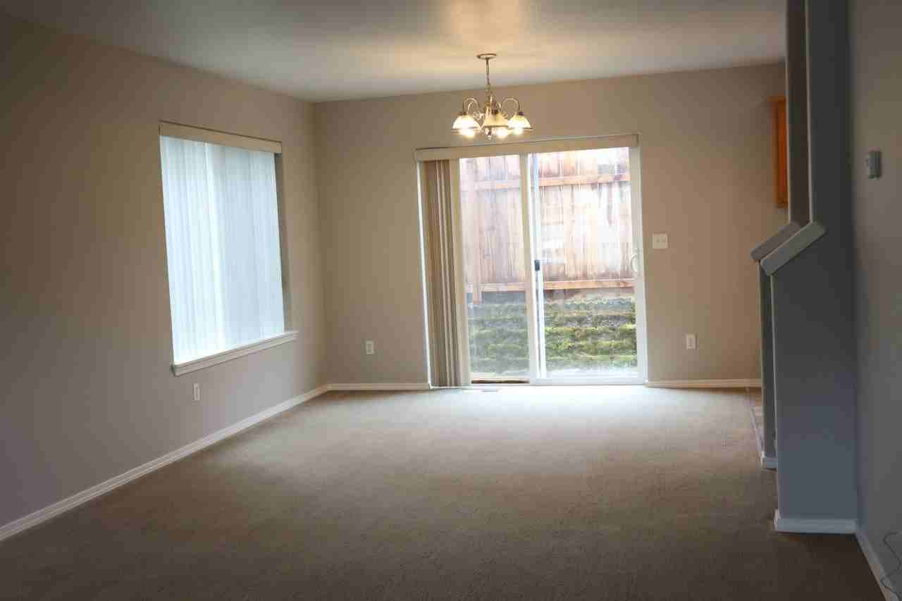 1211 Ne 168th St - Photo 3 of 38
