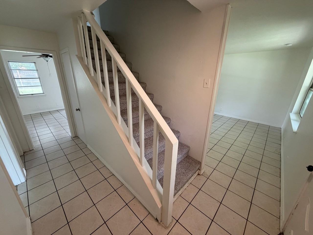3034 Harlan Dr - Photo 6 of 21
