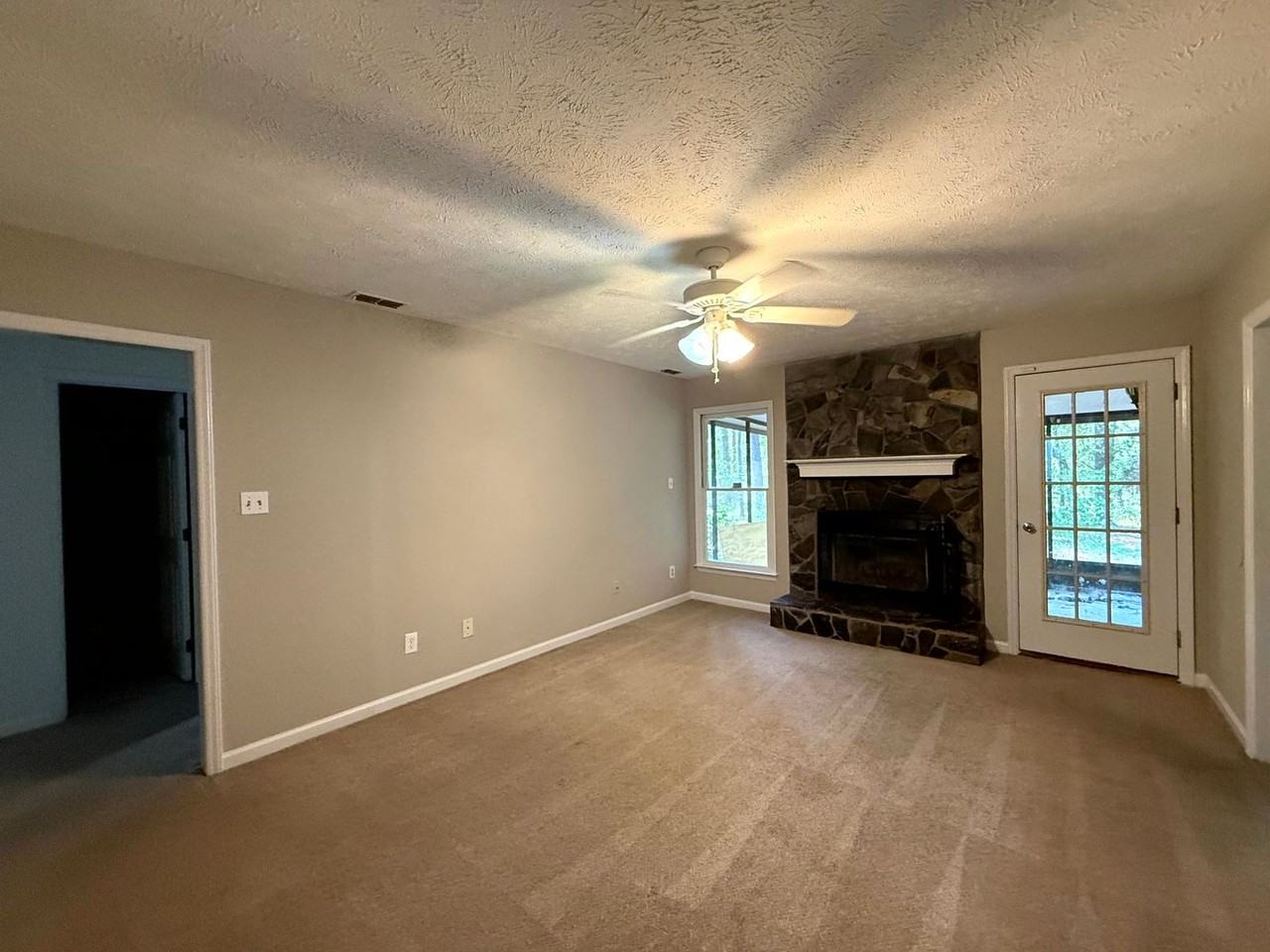 5481 Landview Pl - Photo 3 of 21