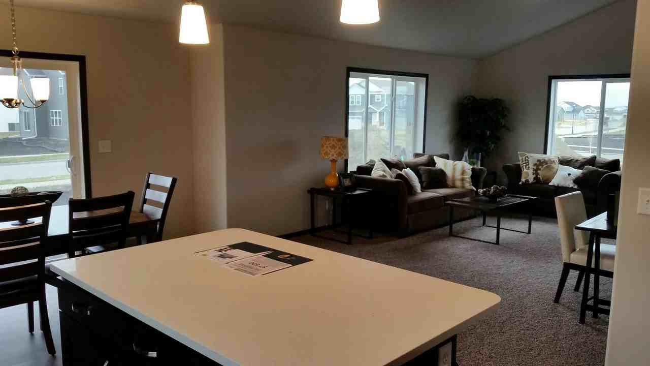 713 30th Ter E - Photo 5 of 12