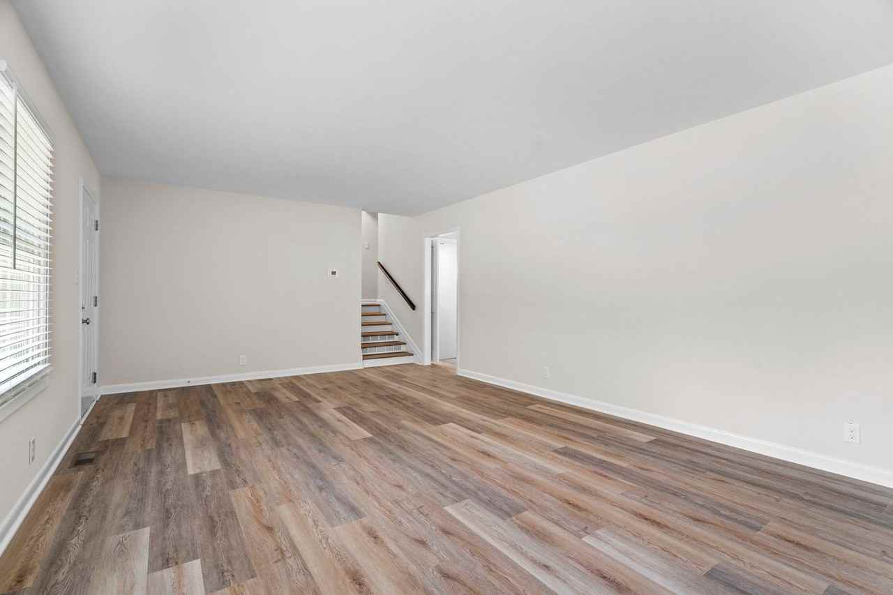 3300 Ashby Pl - Photo 4 of 31