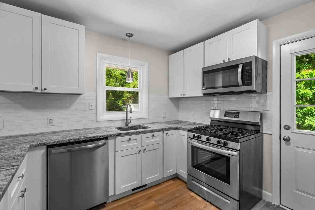 3300 Ashby Pl - Photo 6 of 31