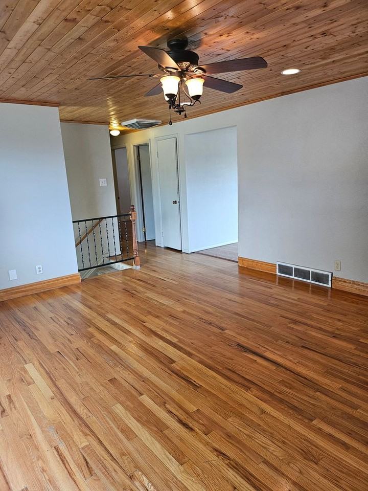 3808 Elmwood Cir - Photo 6 of 24