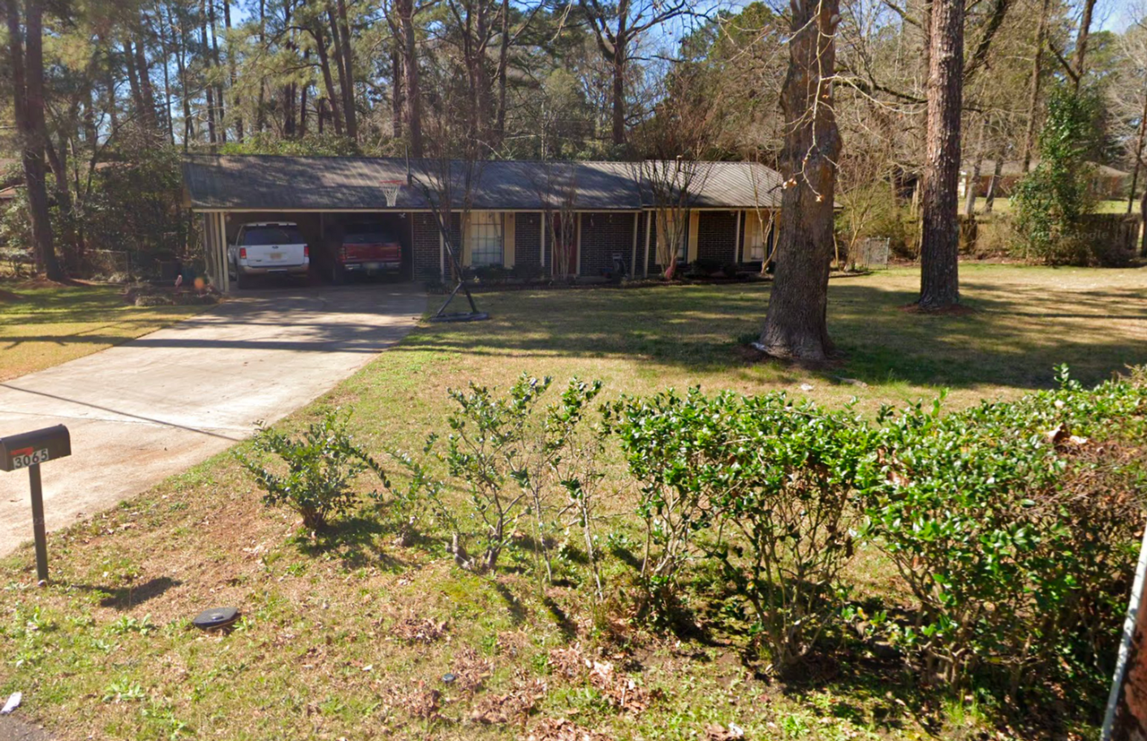 3065 Suncrest Dr