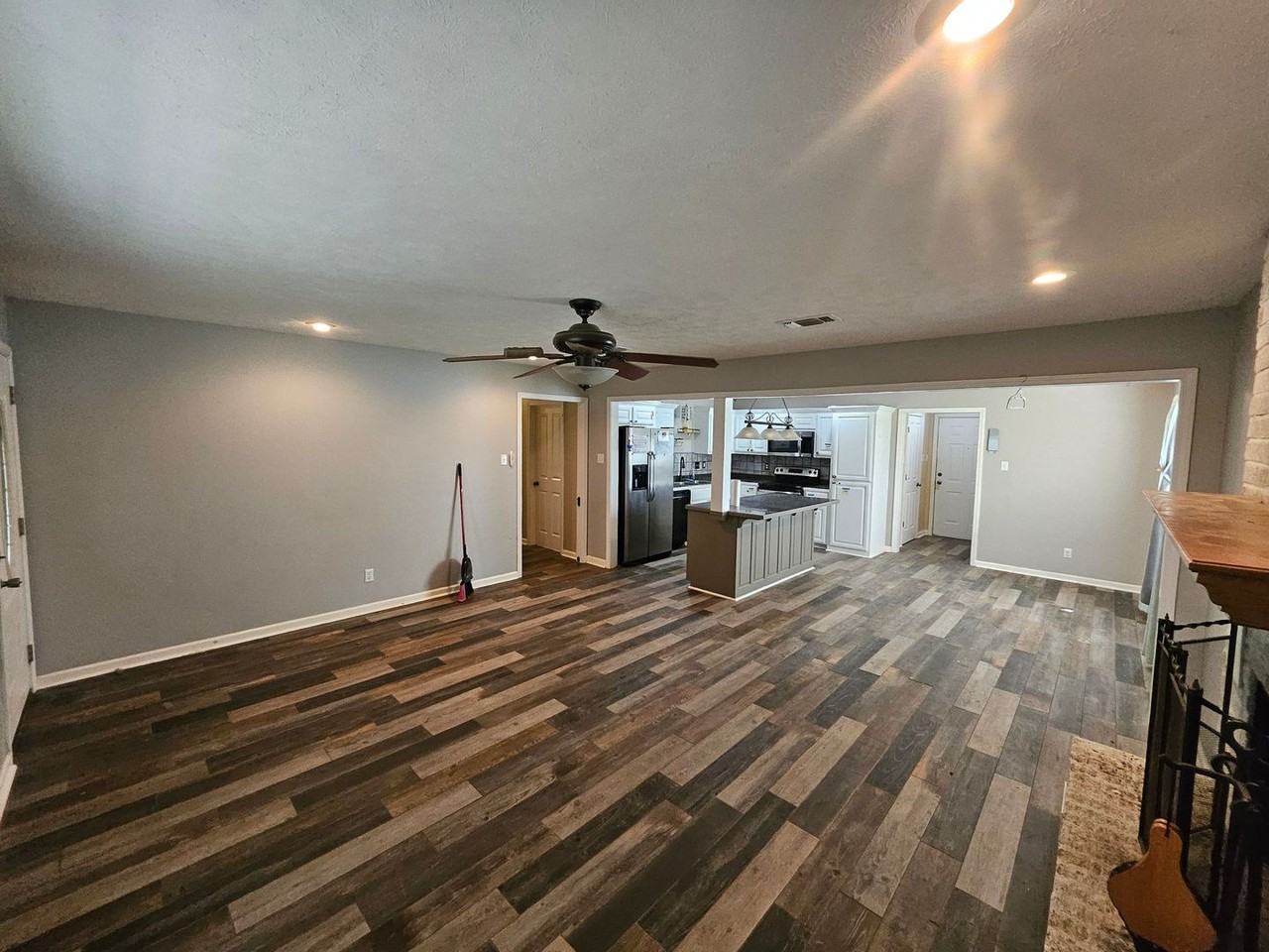 110 Lacey Ln - Photo 4 of 14