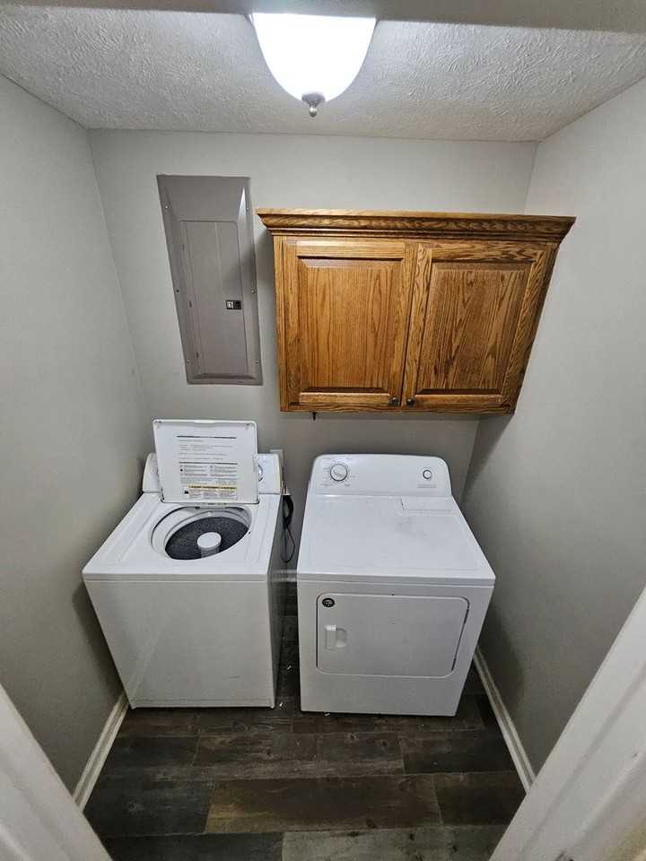 110 Lacey Ln - Photo 6 of 14