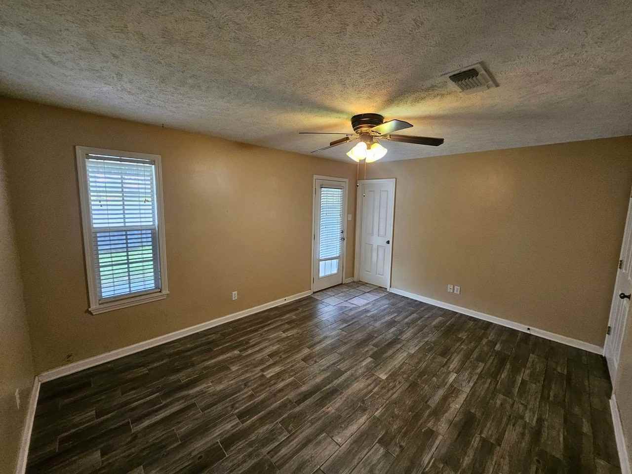 110 Lacey Ln - Photo 7 of 14