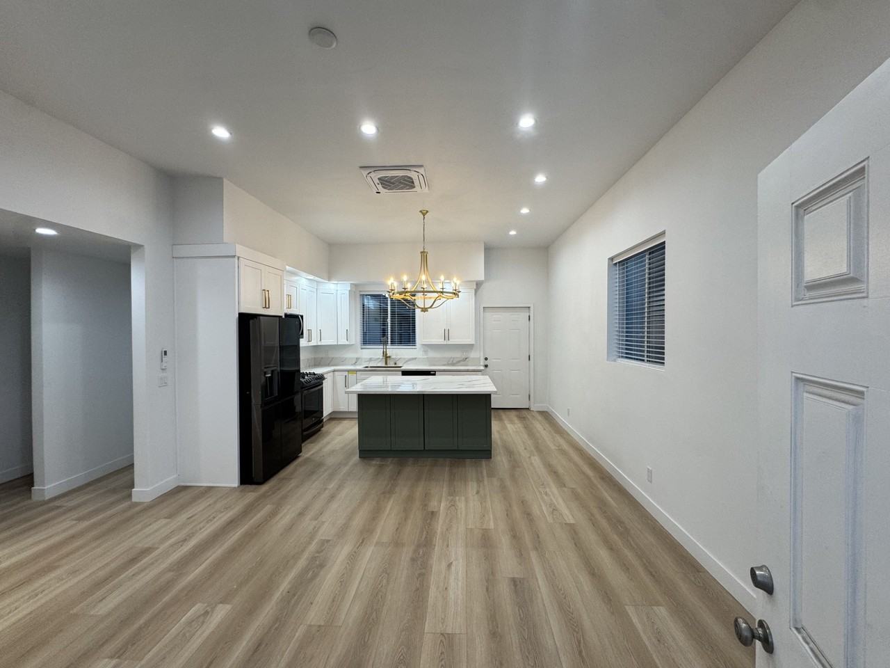 1724 260th St #1 - Photo 2 of 15