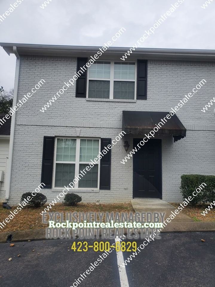 1130 Maple Tree Ln - Photo 2 of 23