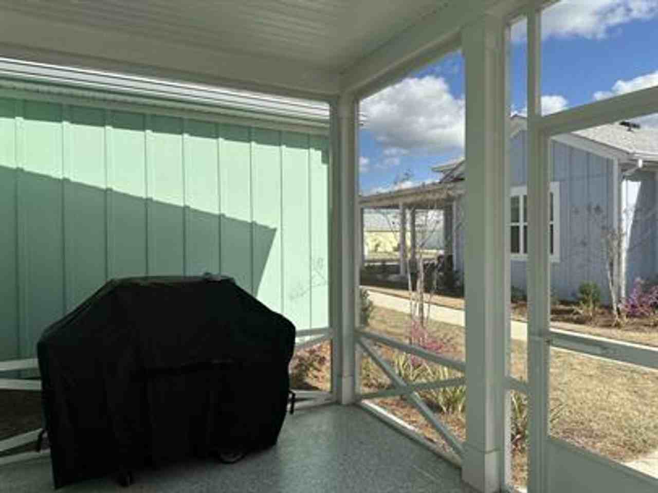 228 Caribbean Soul Ave - Photo 3 of 26