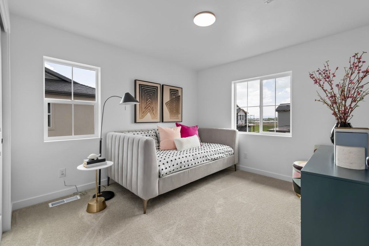 1247 N Main St - Photo 6 of 20