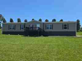 featured image of 175 Lone Oak Dr
