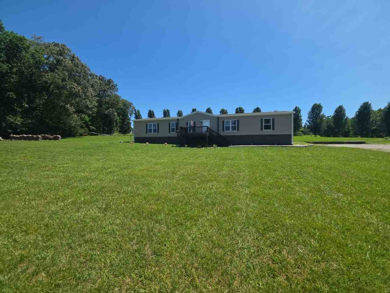 175 Lone Oak Dr - Photo 2 of 32